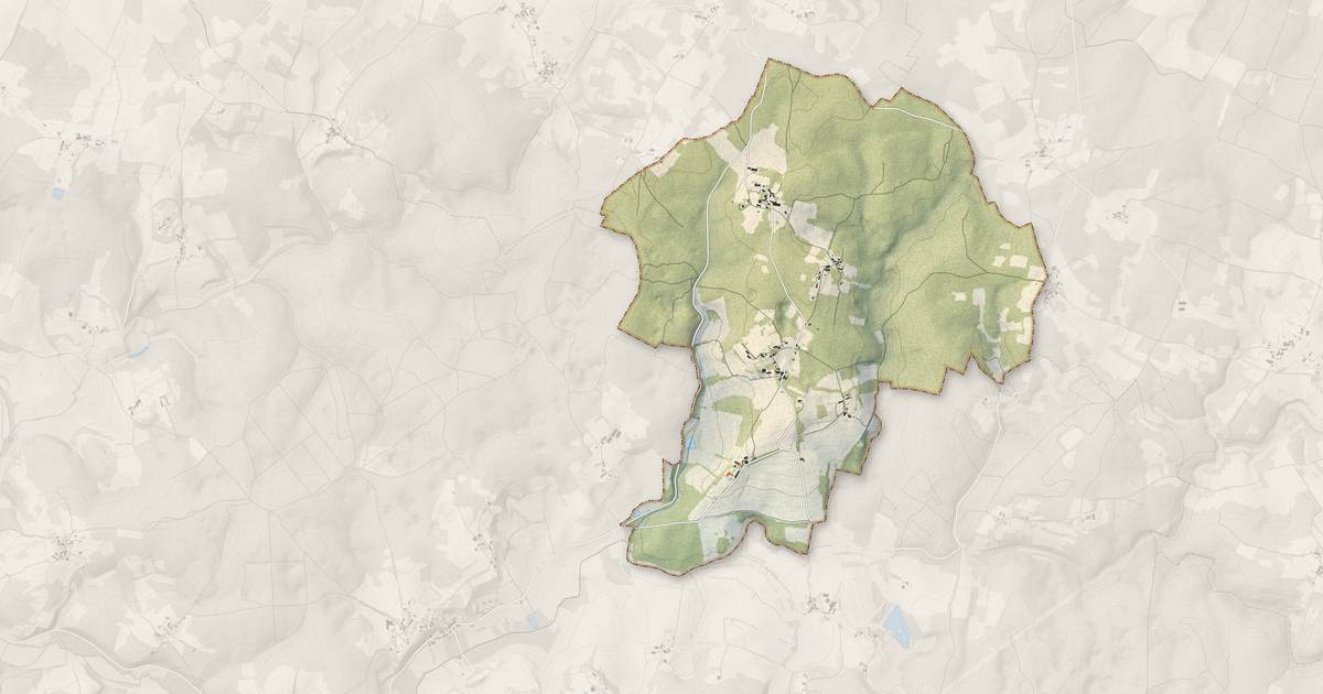 Portrait cartographique de Connezac : relief, eau, forêts, bâti et voies, calculés à partir des données de l'IGN