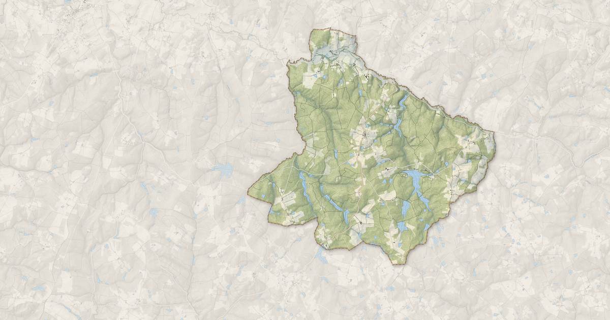 Portrait cartographique de La Jemaye-Ponteyraud : relief, eau, forêts, bâti et voies, calculés à partir des données de l'IGN