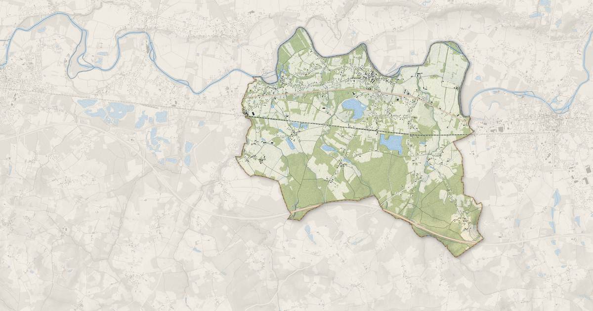 Portrait cartographique de Ménesplet : relief, eau, forêts, bâti et voies, calculés à partir des données de l'IGN