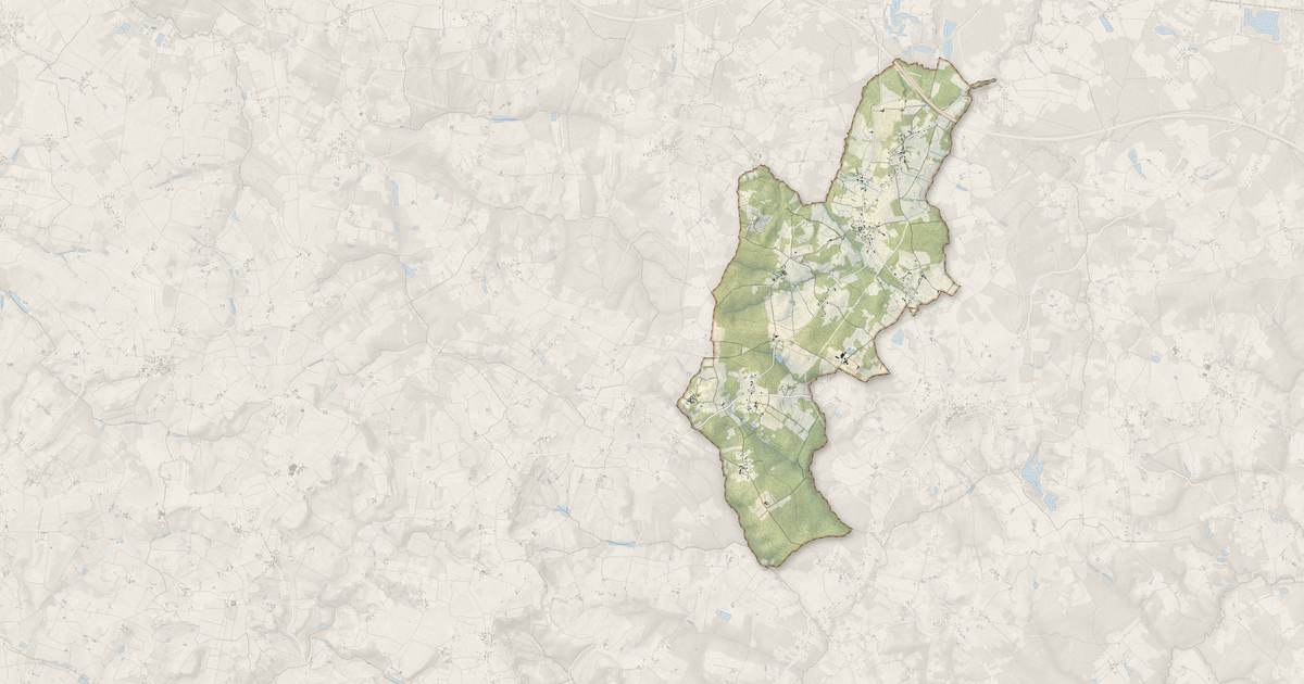 Portrait cartographique de Minzac : relief, eau, forêts, bâti et voies, calculés à partir des données de l'IGN
