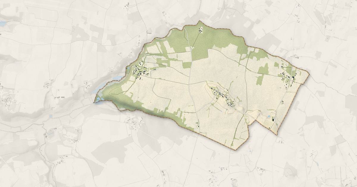 Portrait cartographique de Monmadalès : relief, eau, forêts, bâti et voies, calculés à partir des données de l'IGN