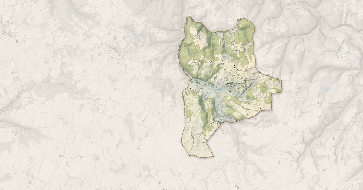 Portrait cartographique de Monsac : relief, eau, forêts, bâti et voies, calculés à partir des données de l'IGN