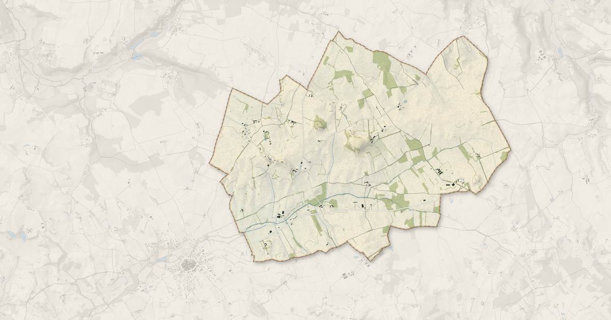 Portrait cartographique de Montaut : relief, eau, forêts, bâti et voies, calculés à partir des données de l'IGN