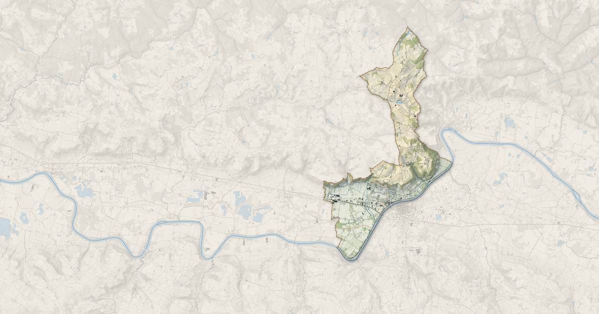 Portrait cartographique de Port-Sainte-Foy-et-Ponchapt : relief, eau, forêts, bâti et voies, calculés à partir des données de l'IGN
