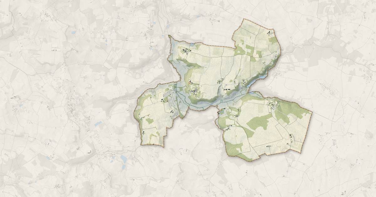 Portrait cartographique de Saint-Cernin-de-Labarde : relief, eau, forêts, bâti et voies, calculés à partir des données de l'IGN