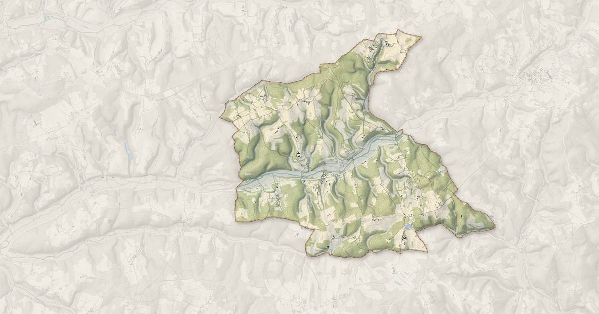 Portrait cartographique de Sainte-Foy-de-Longas : relief, eau, forêts, bâti et voies, calculés à partir des données de l'IGN