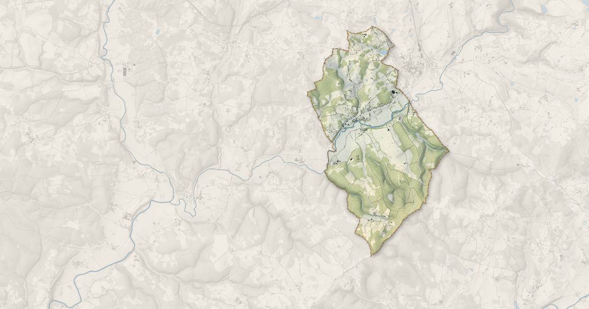 Portrait cartographique de Saint-Martial-d'Albarède : relief, eau, forêts, bâti et voies, calculés à partir des données de l'IGN
