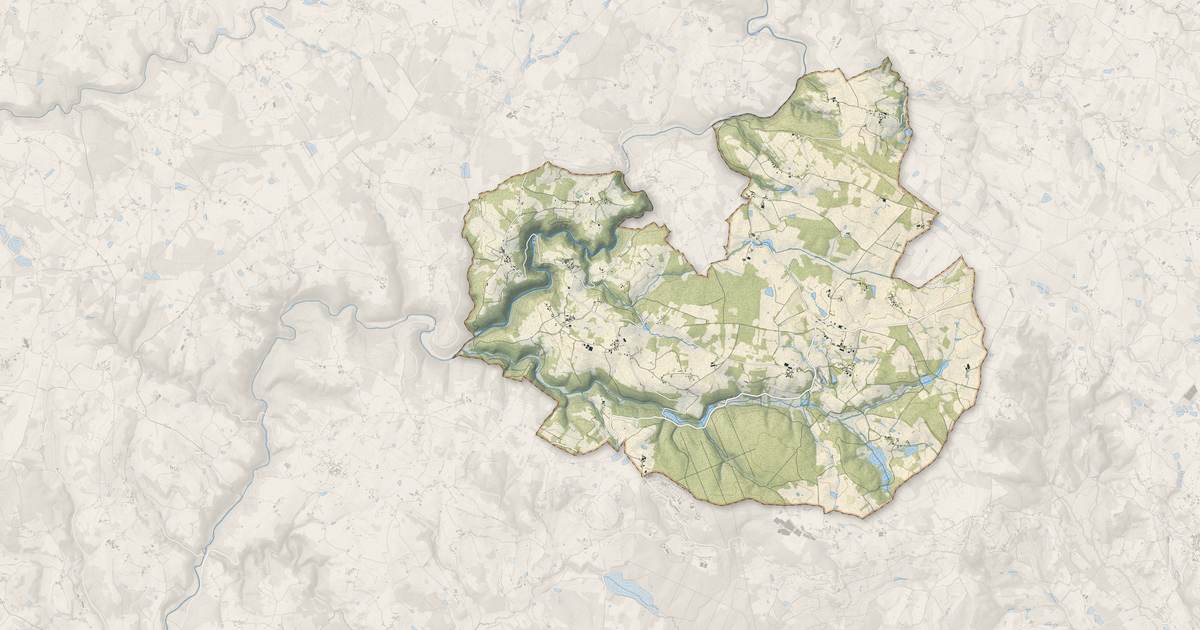 Portrait cartographique de Saint-Mesmin : relief, eau, forêts, bâti et voies, calculés à partir des données de l'IGN