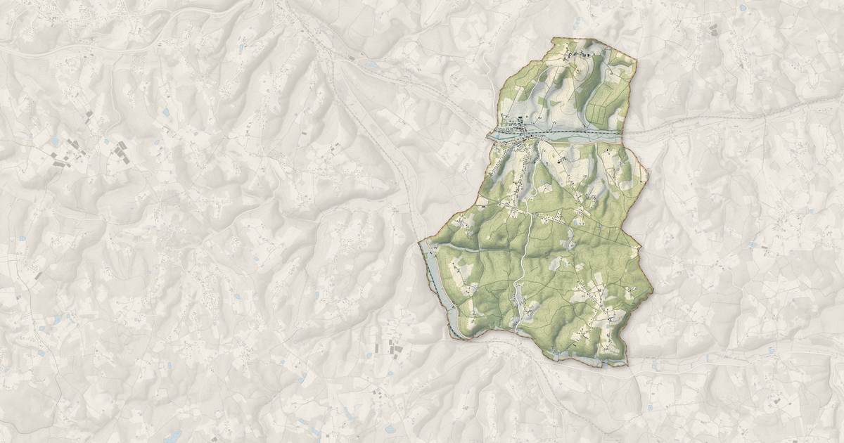 Portrait cartographique de Saint-Pierre-de-Chignac : relief, eau, forêts, bâti et voies, calculés à partir des données de l'IGN