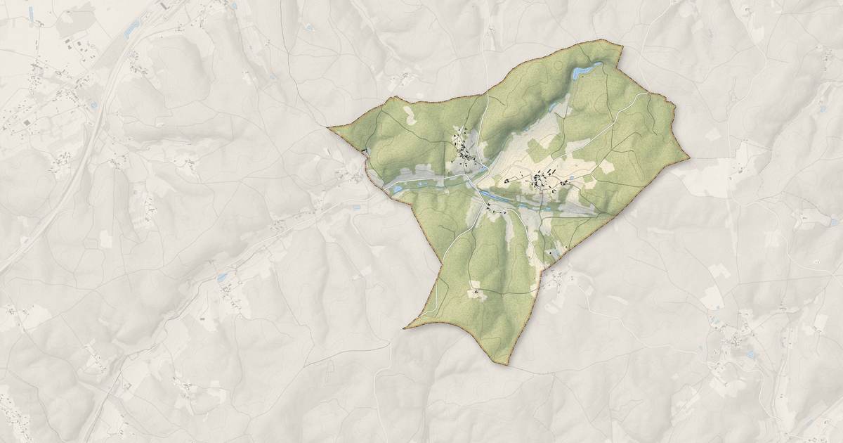 Portrait cartographique de Saint-Séverin-d'Estissac : relief, eau, forêts, bâti et voies, calculés à partir des données de l'IGN