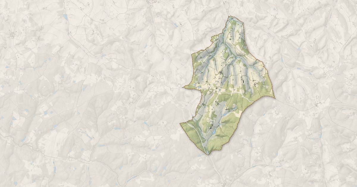 Portrait cartographique de Saint-Sulpice-de-Roumagnac : relief, eau, forêts, bâti et voies, calculés à partir des données de l'IGN