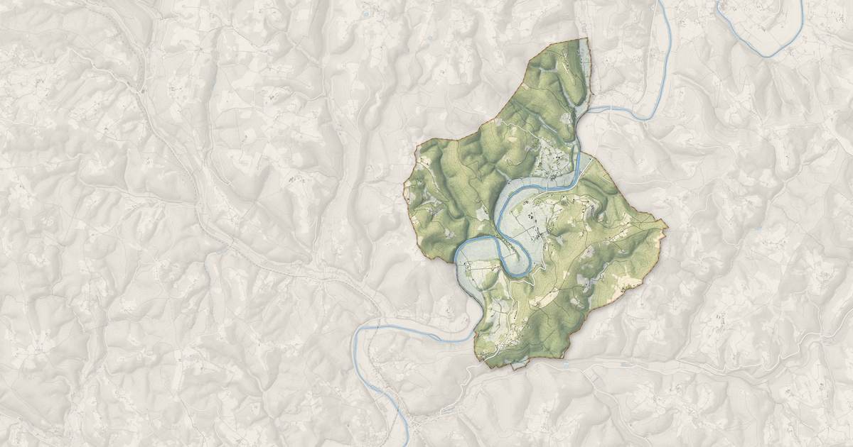 Portrait cartographique de Tursac : relief, eau, forêts, bâti et voies, calculés à partir des données de l'IGN