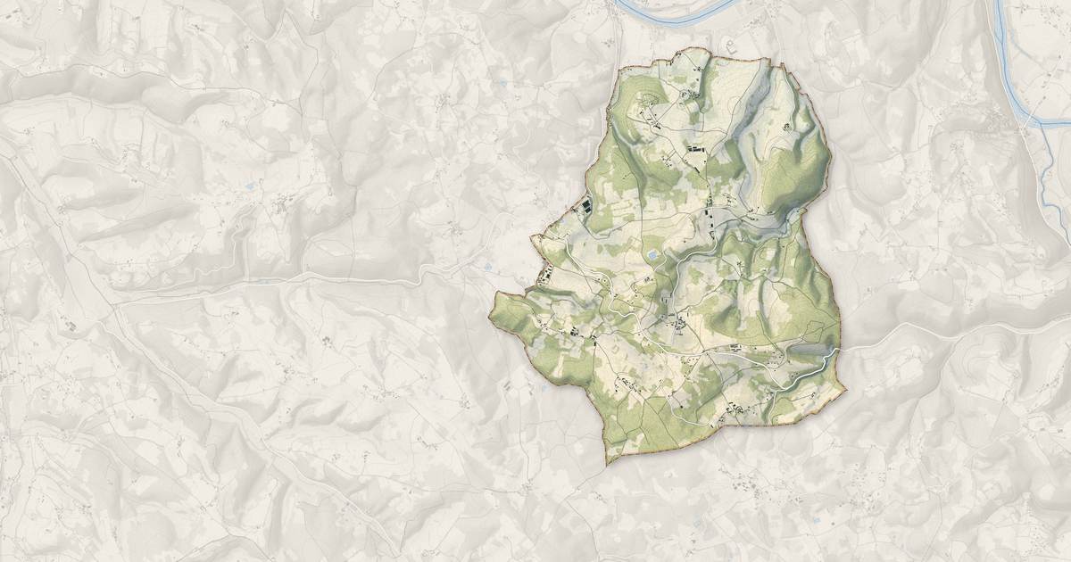 Portrait cartographique de Veyrines-de-Domme : relief, eau, forêts, bâti et voies, calculés à partir des données de l'IGN