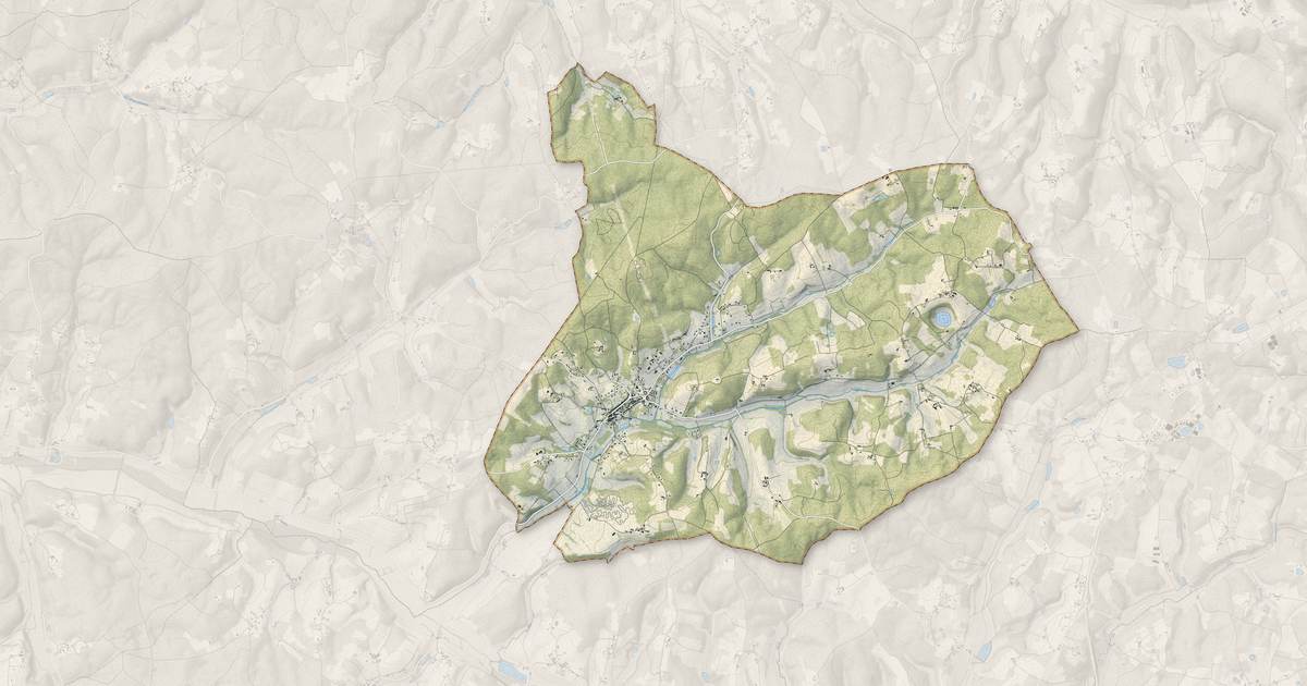 Portrait cartographique de Villamblard : relief, eau, forêts, bâti et voies, calculés à partir des données de l'IGN