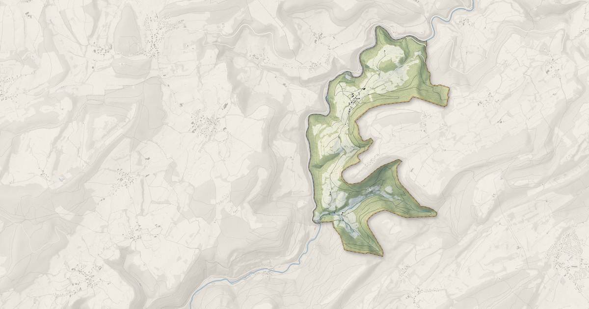 Portrait cartographique de Battenans-Varin : relief, eau, forêts, bâti et voies, calculés à partir des données de l'IGN