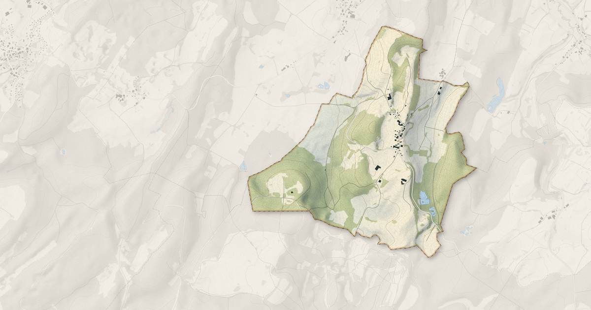 Portrait cartographique de Belmont : relief, eau, forêts, bâti et voies, calculés à partir des données de l'IGN