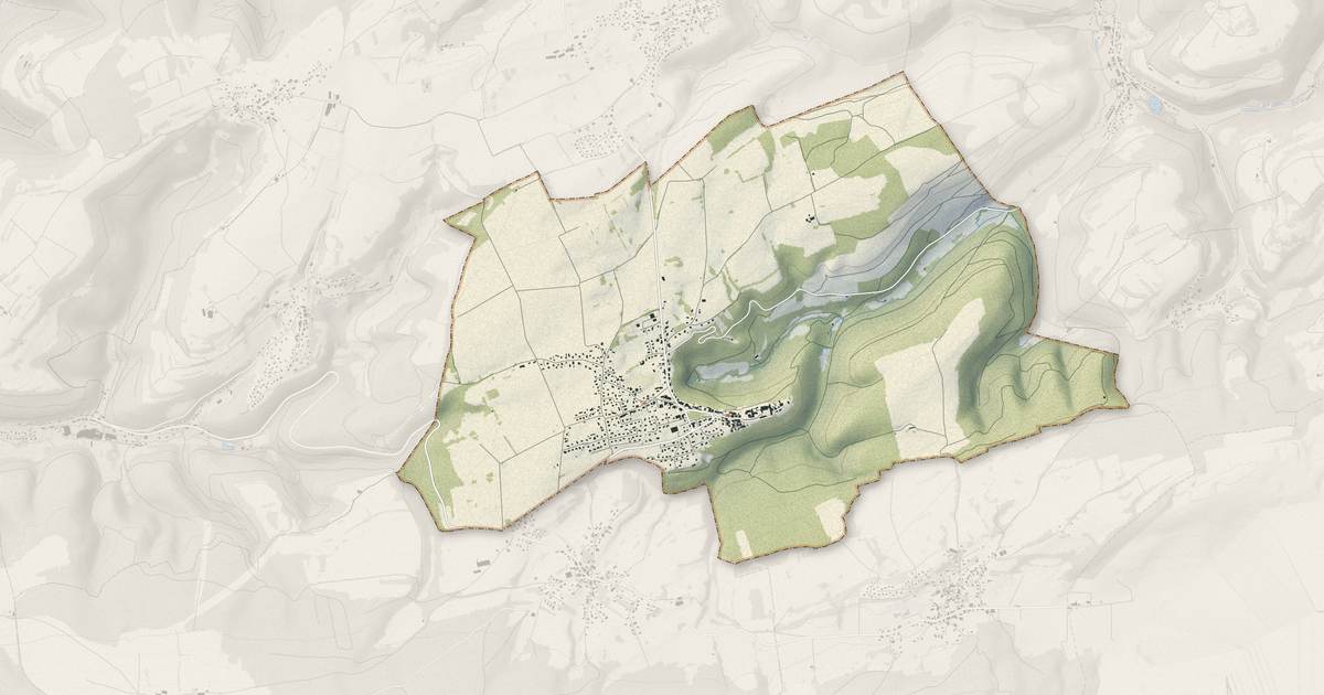 Portrait cartographique de Blamont : relief, eau, forêts, bâti et voies, calculés à partir des données de l'IGN