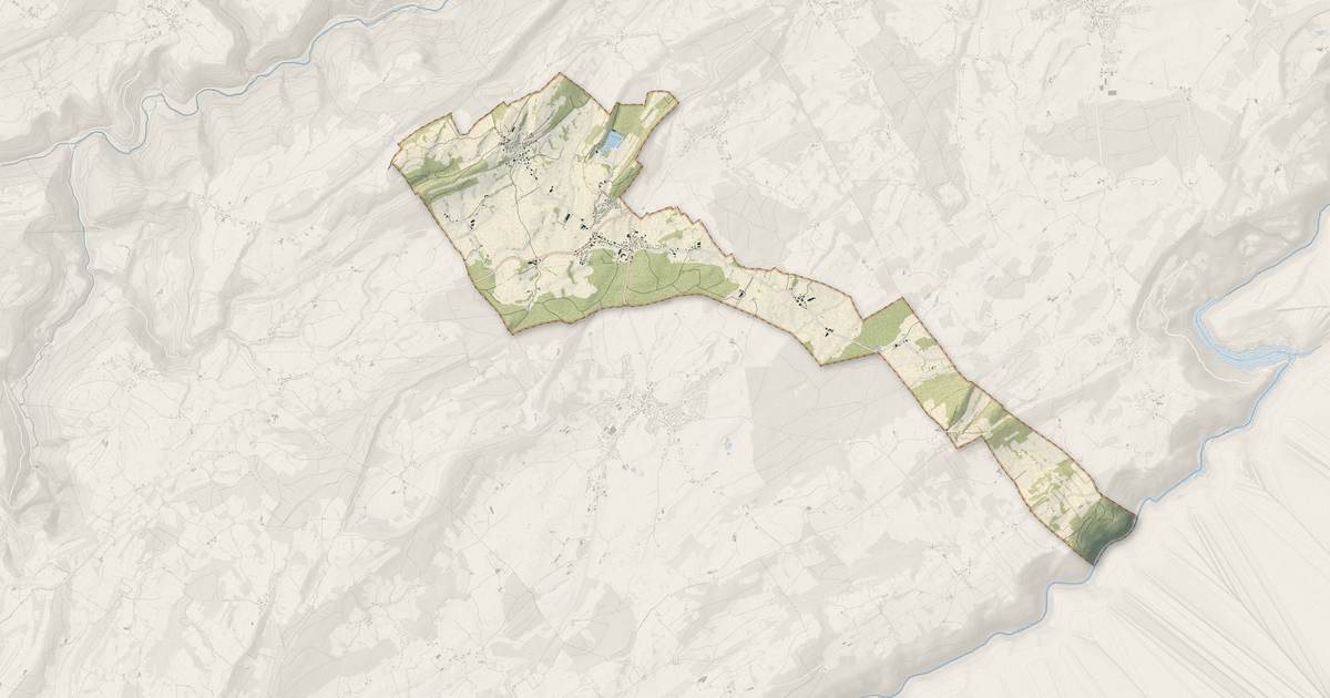 Portrait cartographique de Bonnétage : relief, eau, forêts, bâti et voies, calculés à partir des données de l'IGN