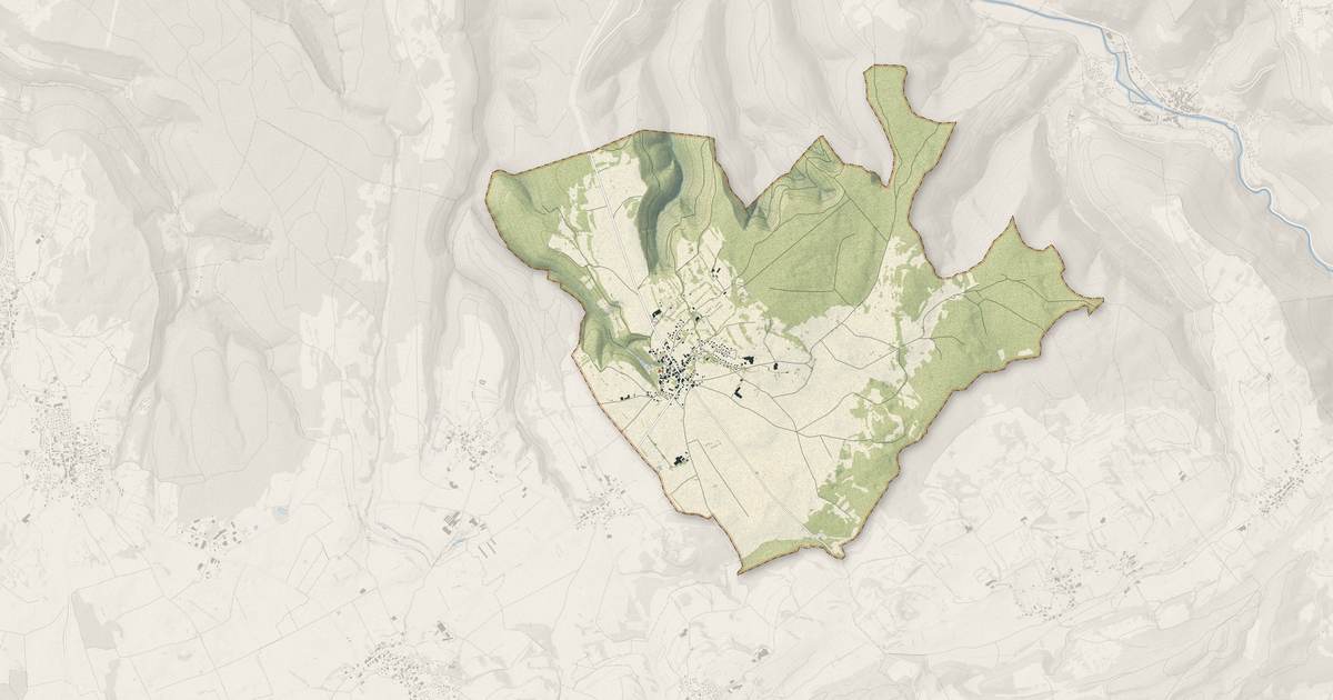 Portrait cartographique de Chantrans : relief, eau, forêts, bâti et voies, calculés à partir des données de l'IGN