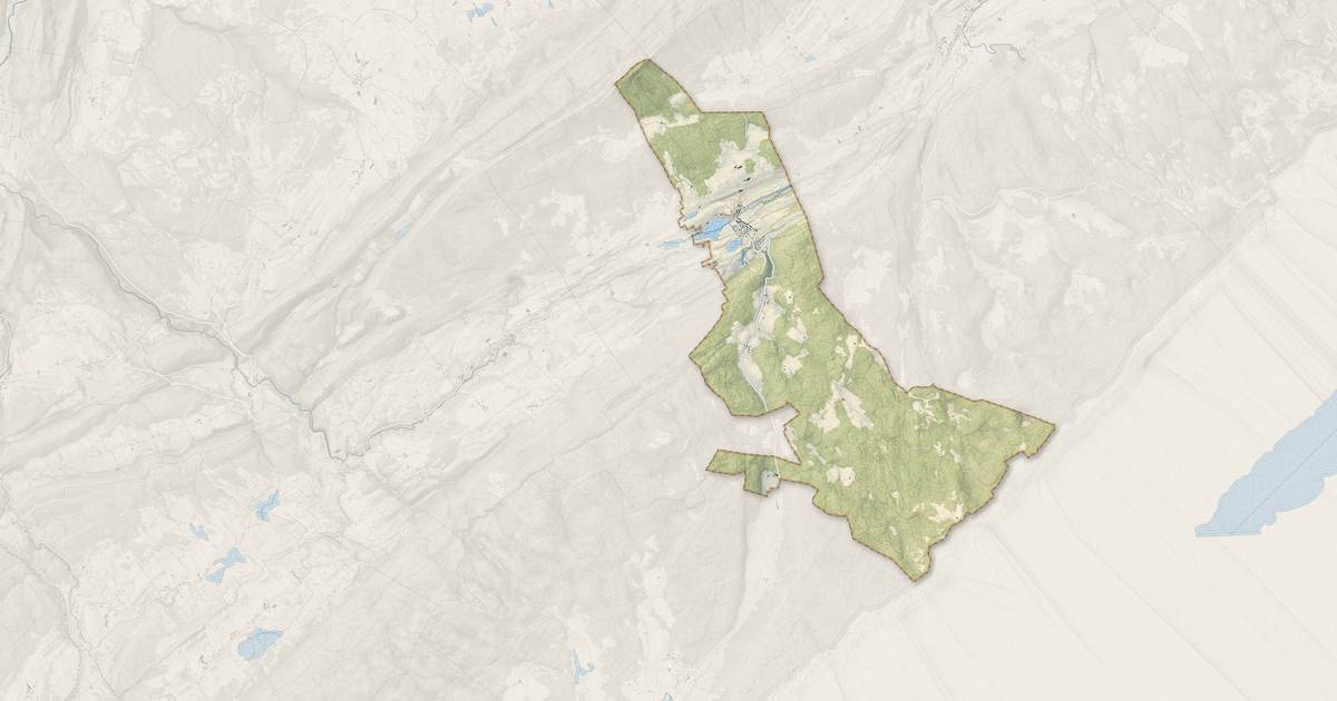 Portrait cartographique de Chaux-Neuve : relief, eau, forêts, bâti et voies, calculés à partir des données de l'IGN