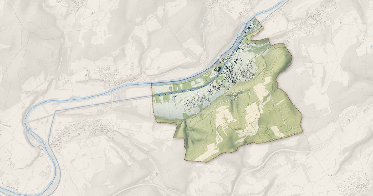 Portrait cartographique de Colombier-Fontaine : relief, eau, forêts, bâti et voies, calculés à partir des données de l'IGN