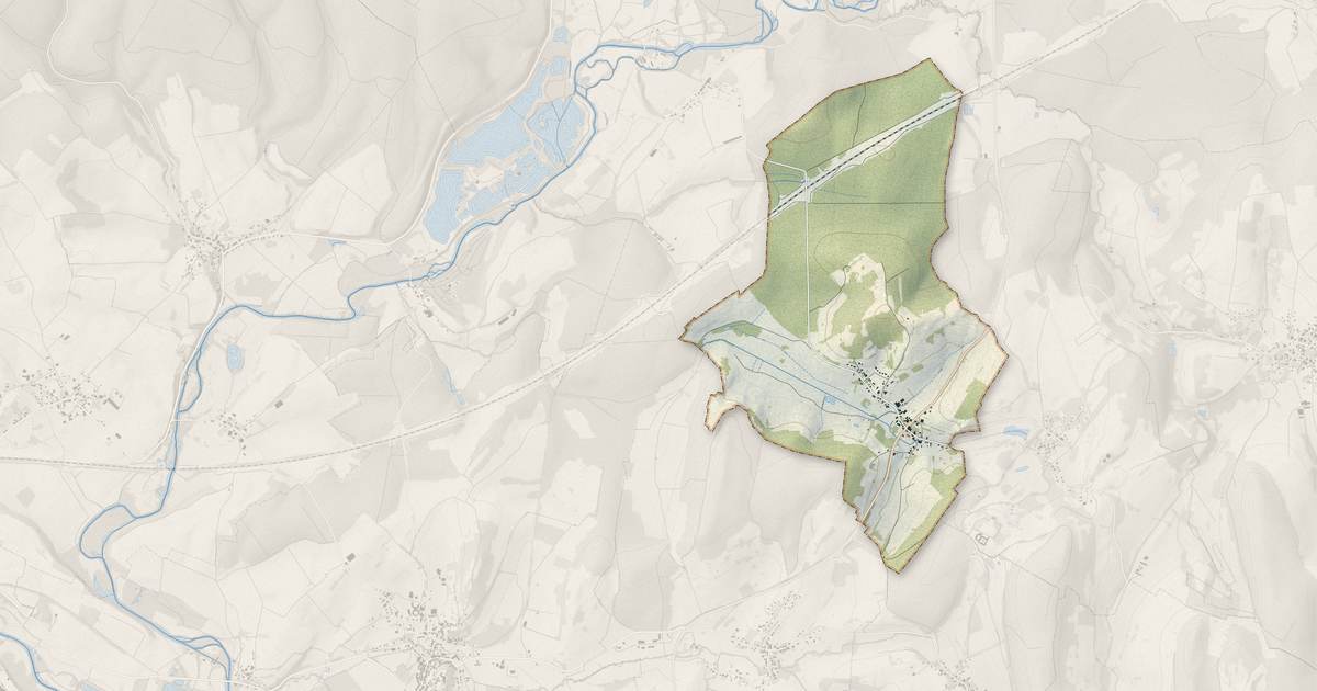 Portrait cartographique de Cubrial : relief, eau, forêts, bâti et voies, calculés à partir des données de l'IGN