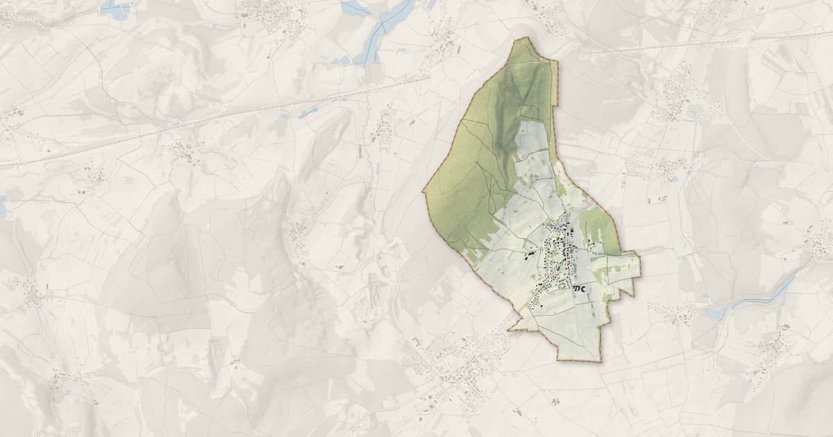 Portrait cartographique de Désandans : relief, eau, forêts, bâti et voies, calculés à partir des données de l'IGN
