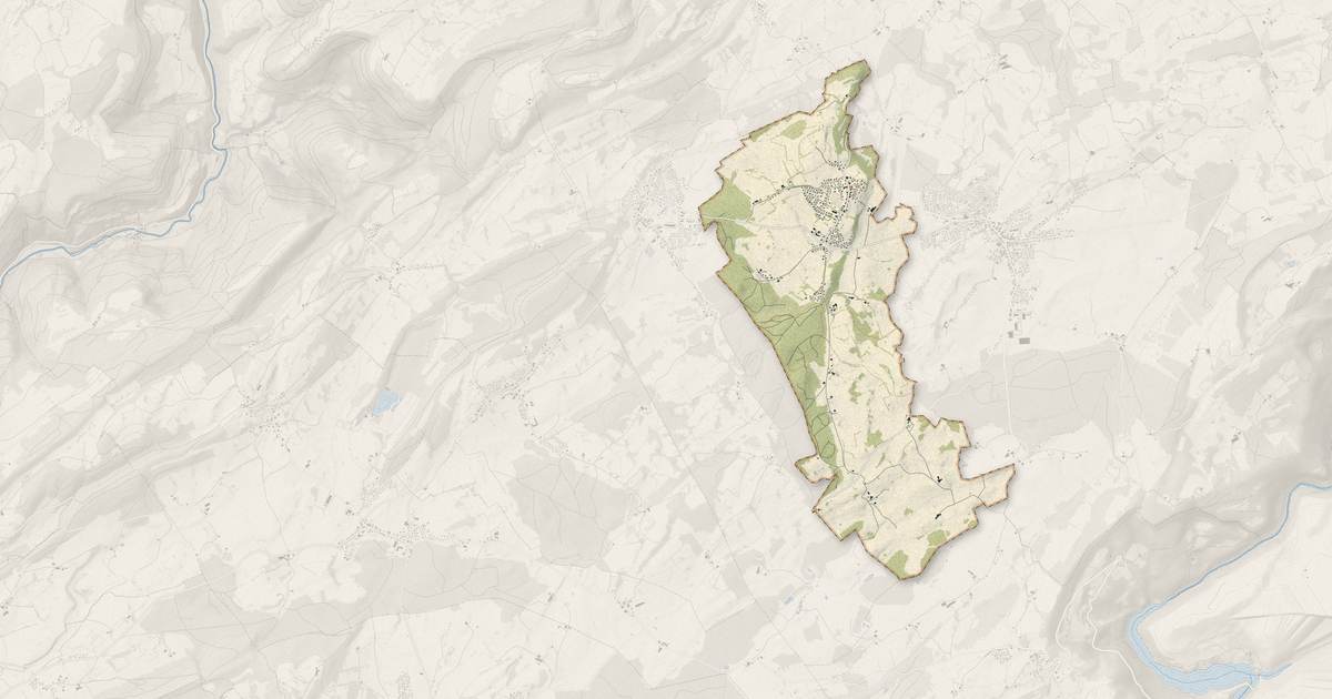 Portrait cartographique de Les Écorces : relief, eau, forêts, bâti et voies, calculés à partir des données de l'IGN