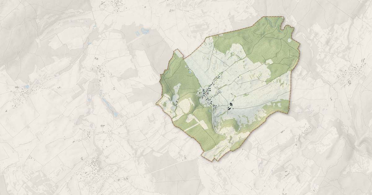 Portrait cartographique de Glamondans : relief, eau, forêts, bâti et voies, calculés à partir des données de l'IGN