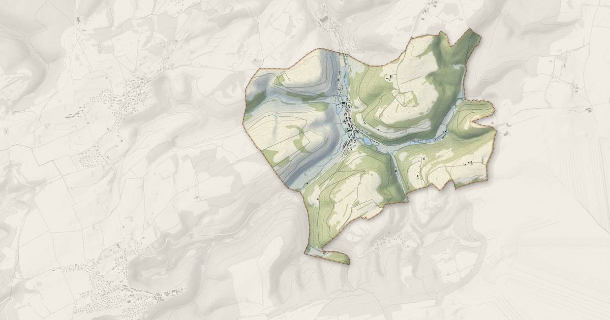 Portrait cartographique de Glay : relief, eau, forêts, bâti et voies, calculés à partir des données de l'IGN