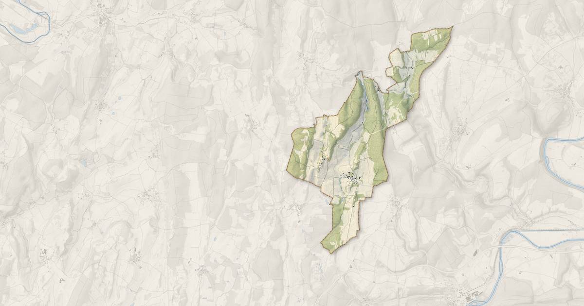 Portrait cartographique de Gondenans-Montby : relief, eau, forêts, bâti et voies, calculés à partir des données de l'IGN