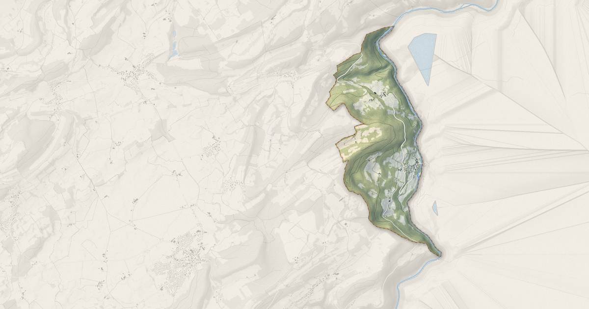 Portrait cartographique de Goumois : relief, eau, forêts, bâti et voies, calculés à partir des données de l'IGN