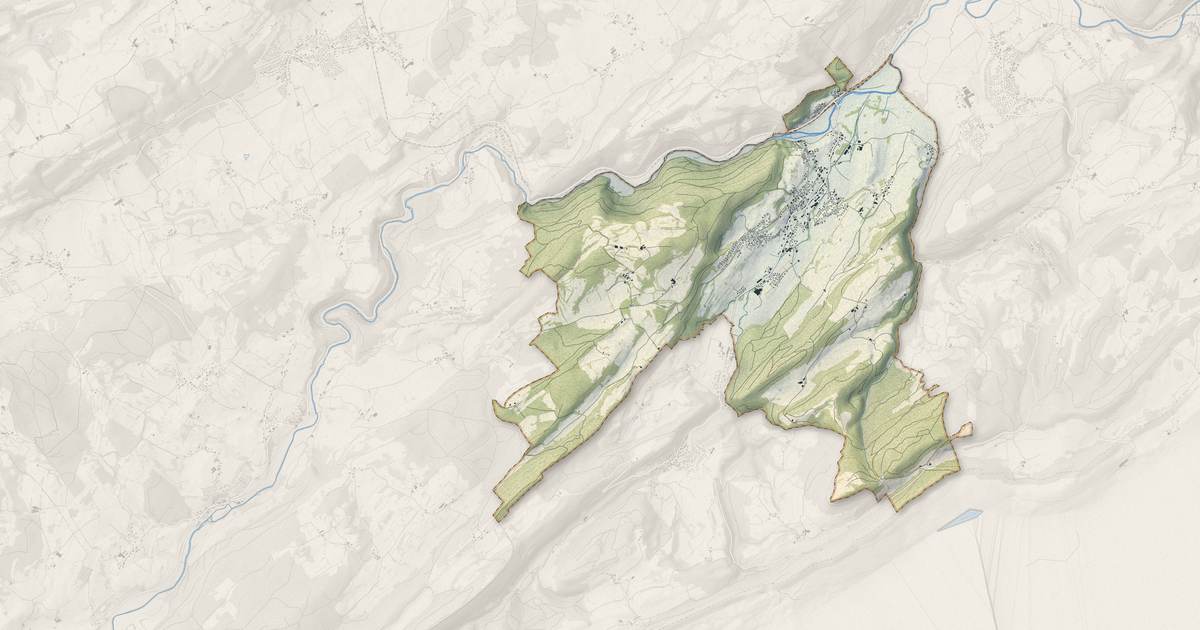 Portrait cartographique de Grand'Combe-Châteleu : relief, eau, forêts, bâti et voies, calculés à partir des données de l'IGN