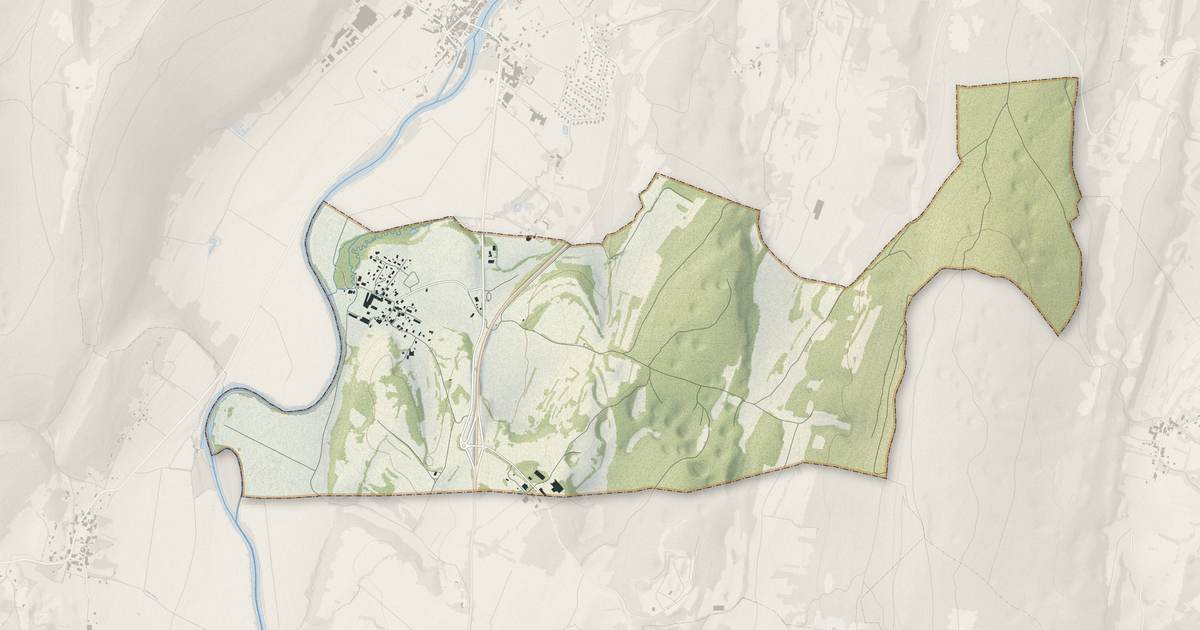 Portrait cartographique de Lavans-Quingey : relief, eau, forêts, bâti et voies, calculés à partir des données de l'IGN
