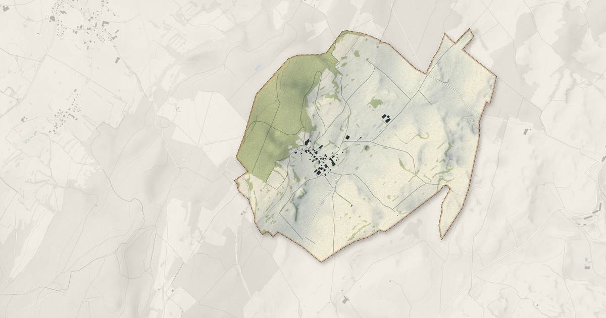 Portrait cartographique de Longechaux : relief, eau, forêts, bâti et voies, calculés à partir des données de l'IGN
