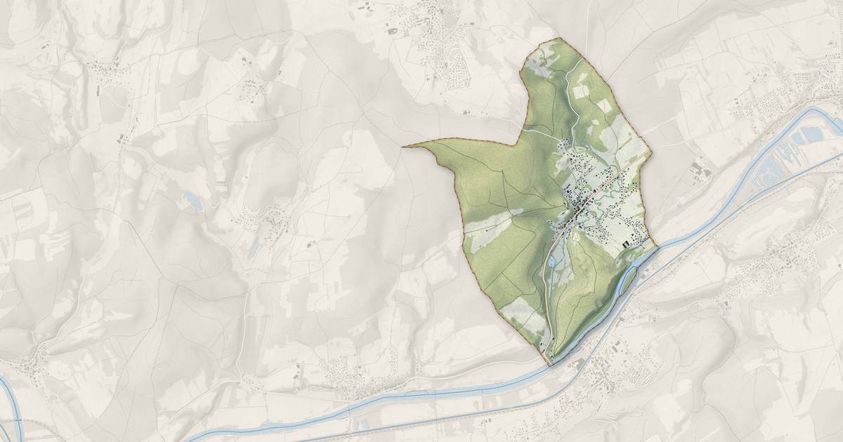 Portrait cartographique de Lougres : relief, eau, forêts, bâti et voies, calculés à partir des données de l'IGN