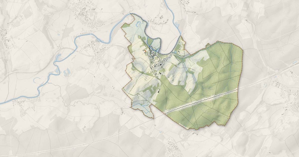 Portrait cartographique de Moncley : relief, eau, forêts, bâti et voies, calculés à partir des données de l'IGN