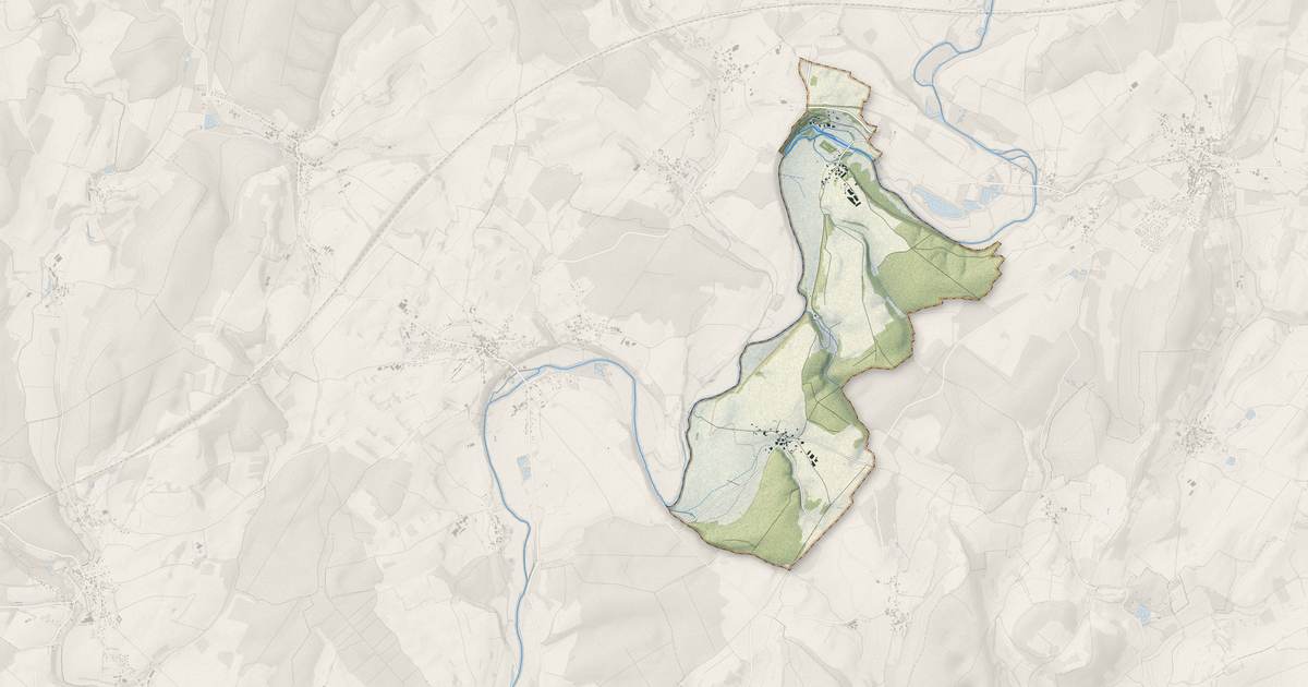 Portrait cartographique de Montagney-Servigney : relief, eau, forêts, bâti et voies, calculés à partir des données de l'IGN