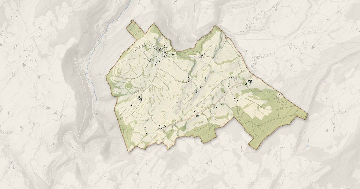 Portrait cartographique de Mont-de-Laval : relief, eau, forêts, bâti et voies, calculés à partir des données de l'IGN