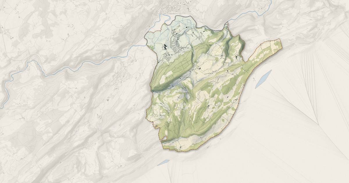 Portrait cartographique de Montlebon : relief, eau, forêts, bâti et voies, calculés à partir des données de l'IGN