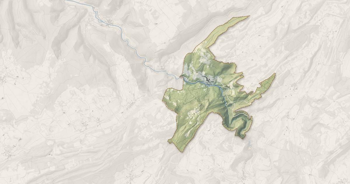 Portrait cartographique de Mouthier-Haute-Pierre : relief, eau, forêts, bâti et voies, calculés à partir des données de l'IGN