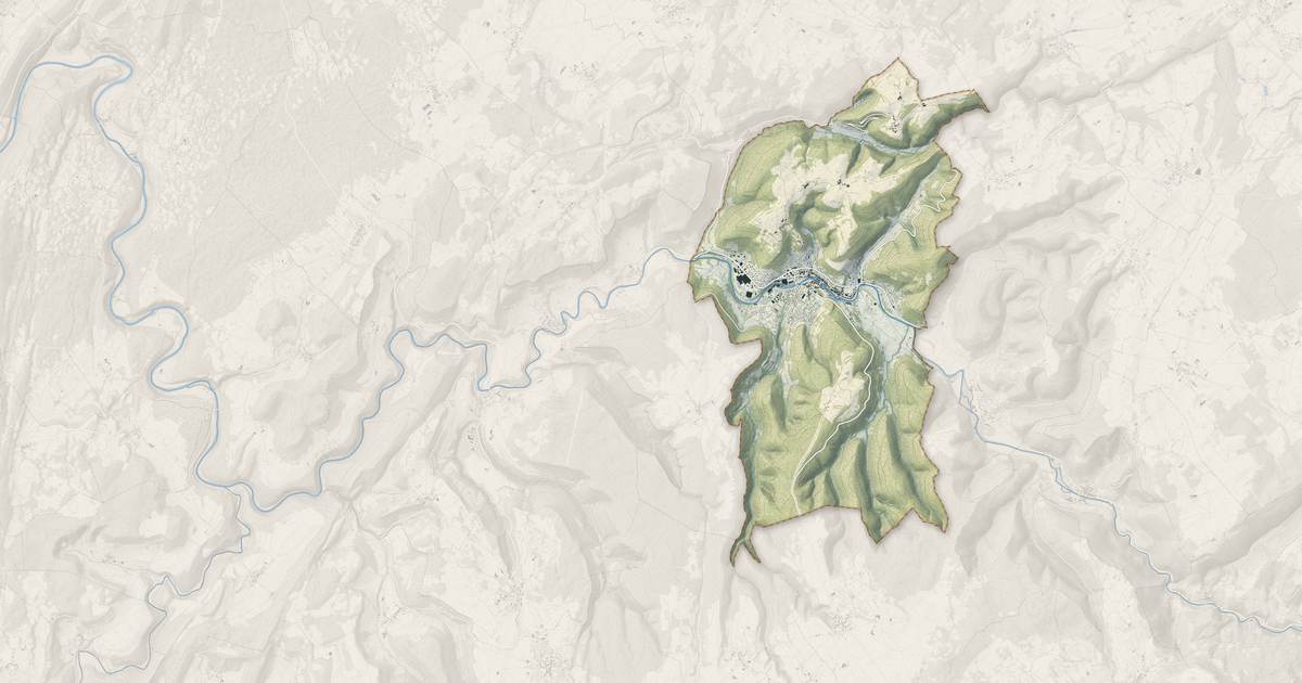 Portrait cartographique de Ornans : relief, eau, forêts, bâti et voies, calculés à partir des données de l'IGN