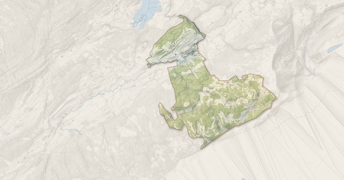 Portrait cartographique de Rochejean : relief, eau, forêts, bâti et voies, calculés à partir des données de l'IGN