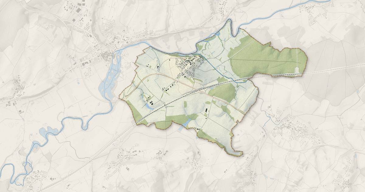 Portrait cartographique de Ruffey-le-Château : relief, eau, forêts, bâti et voies, calculés à partir des données de l'IGN