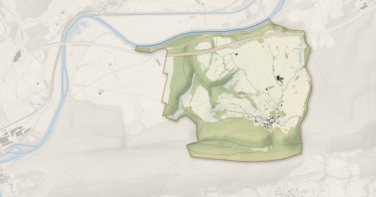 Portrait cartographique de Saint-Georges-Armont : relief, eau, forêts, bâti et voies, calculés à partir des données de l'IGN