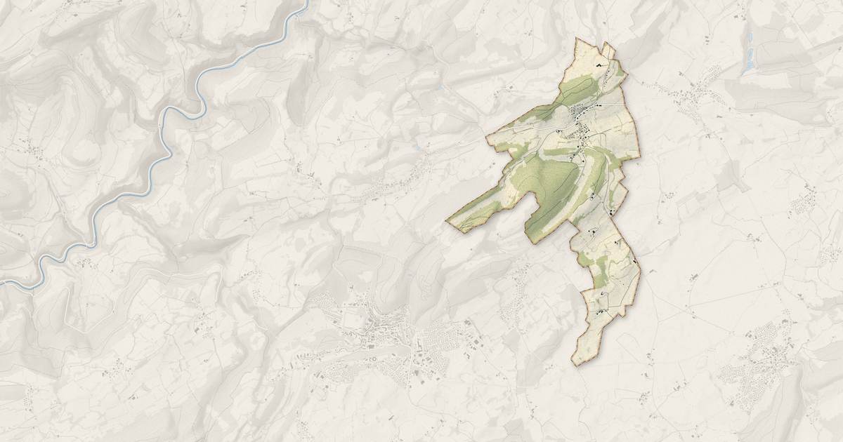 Portrait cartographique de Thiébouhans : relief, eau, forêts, bâti et voies, calculés à partir des données de l'IGN