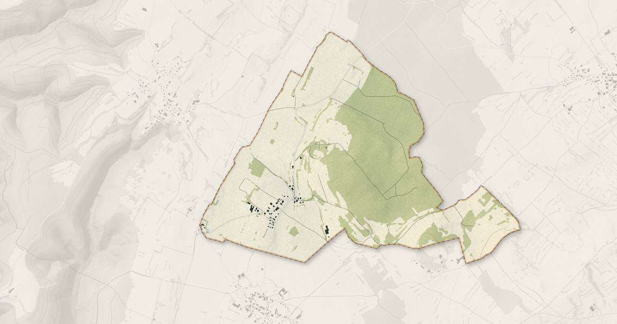 Portrait cartographique de Voires : relief, eau, forêts, bâti et voies, calculés à partir des données de l'IGN