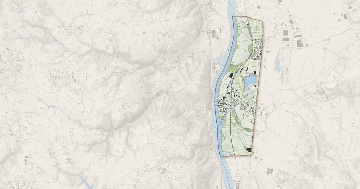 Portrait cartographique de Andancette : relief, eau, forêts, bâti et voies, calculés à partir des données de l'IGN