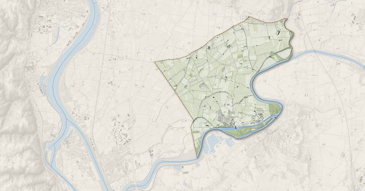 Portrait cartographique de Beaumont-Monteux : relief, eau, forêts, bâti et voies, calculés à partir des données de l'IGN