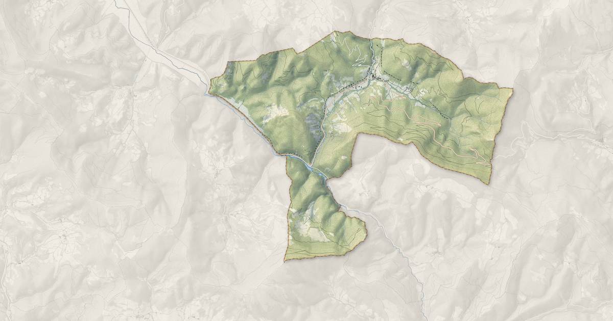 Portrait cartographique de Beaurières : relief, eau, forêts, bâti et voies, calculés à partir des données de l'IGN
